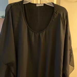 Women Black Sleeveless Cha Cha Vente Oversized Blouse!!!